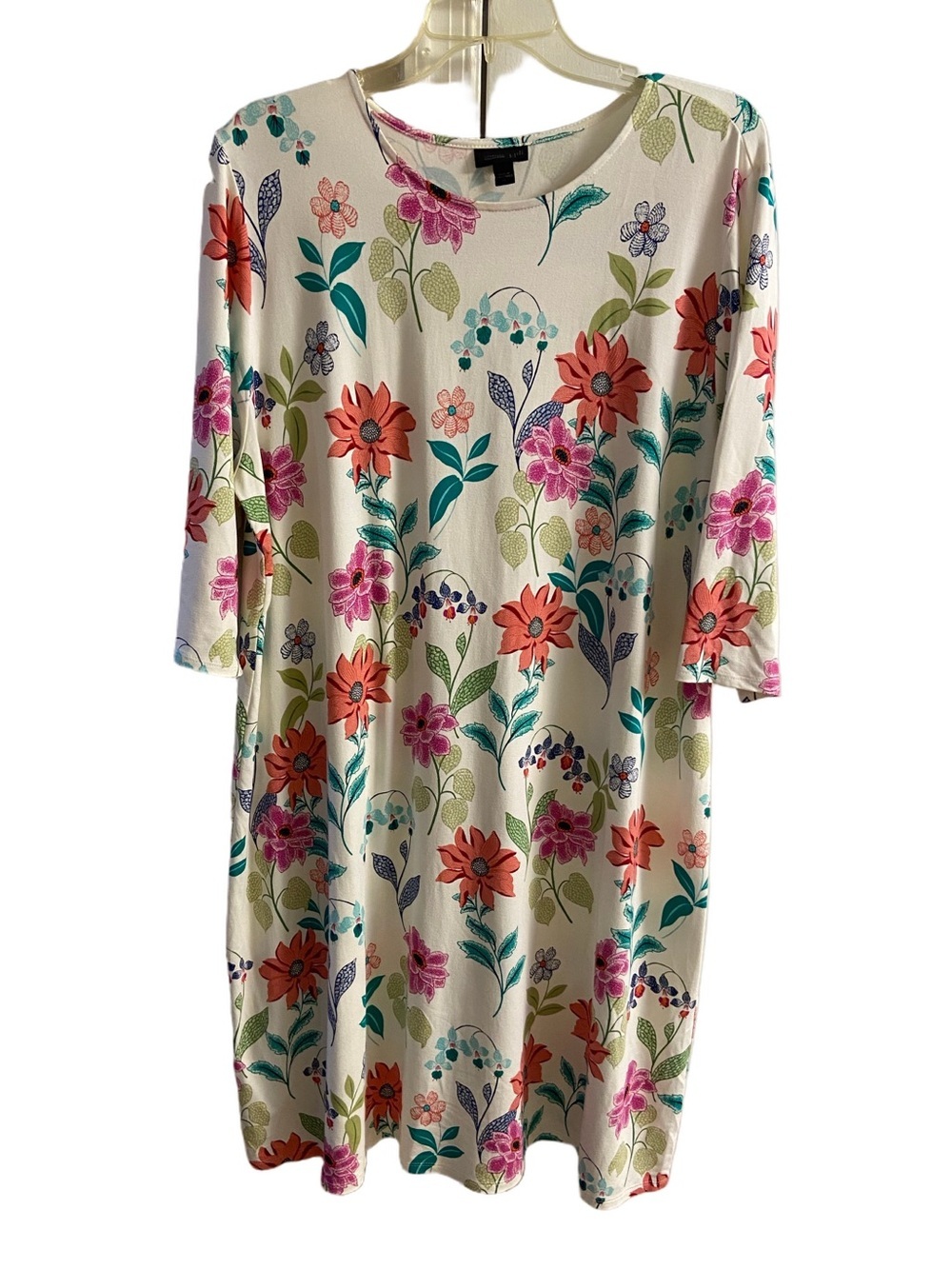J Jill Wearever Ivory Floral Print 3/4 Sleeve Scoop Neck Shift Dress